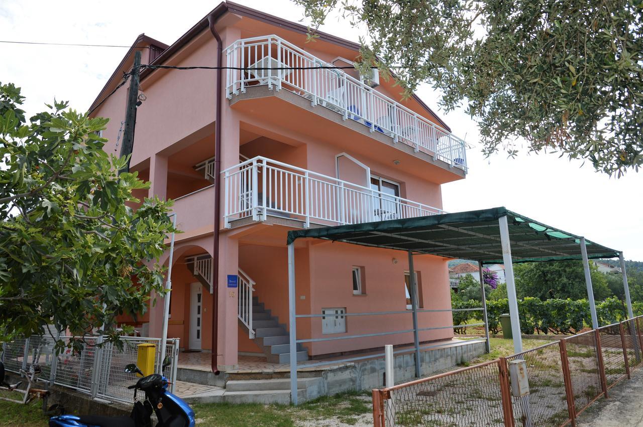 Apartmani Ramljak Marina Exterior photo